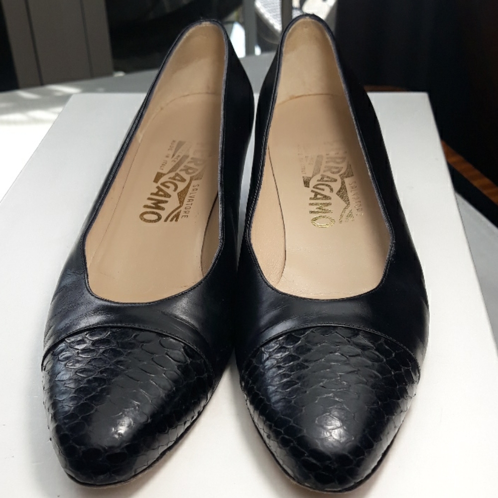 Salvatore Ferragamo black leather and snake flats